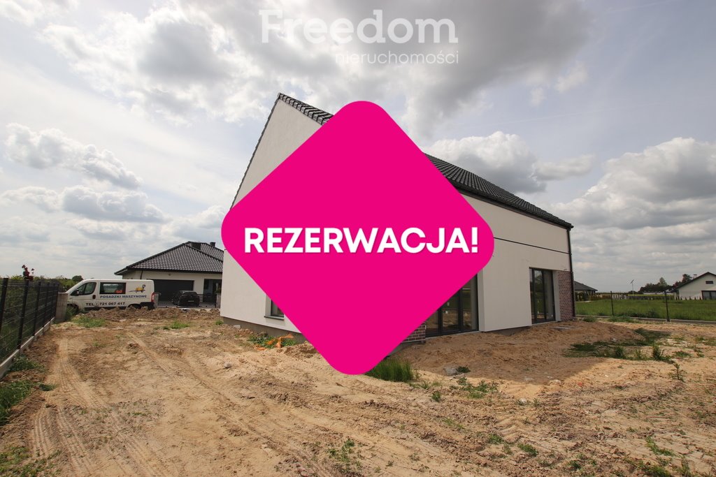 Mieszkanie czteropokojowe  na sprzedaż Koło  98m2 Foto 1