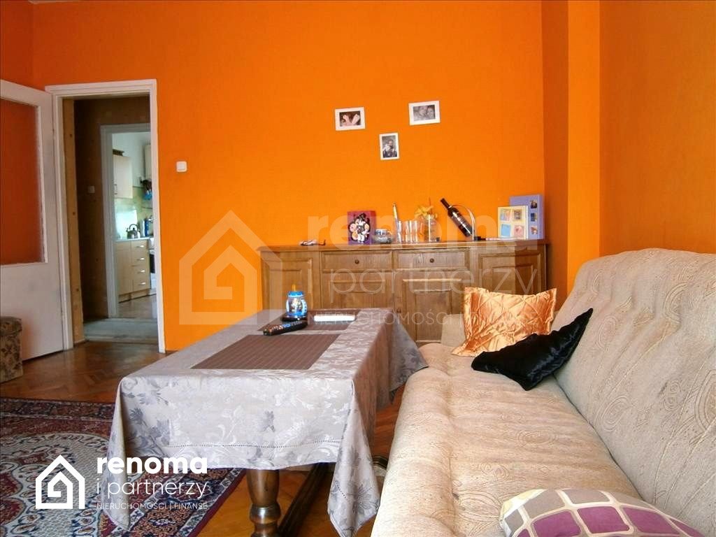 Koszalin, 2 pokoje, odświeżone, cegła, centrum Koszalin  52m2 Foto 1