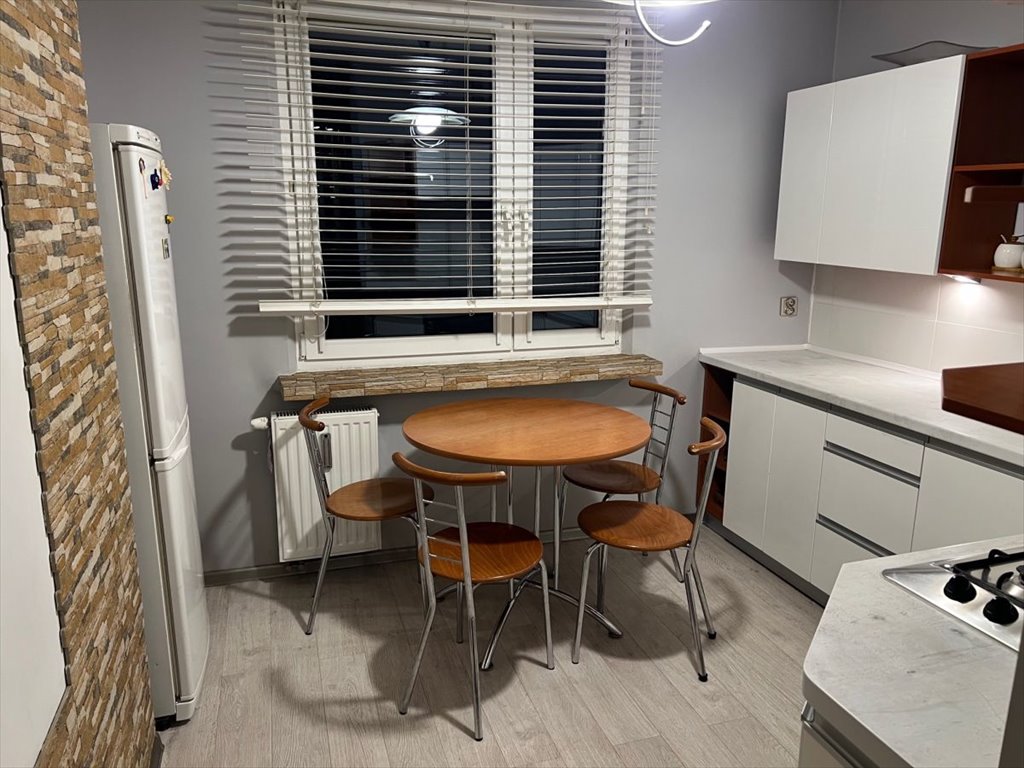 Na sprzedaż przestronne 3-pokojowe mieszkanie z balkonem w Polkowicach Polkowice  60m2 Foto 1