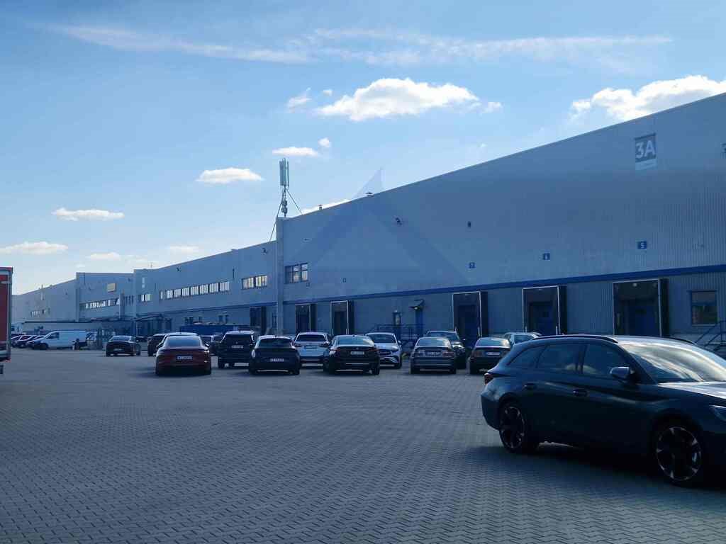 Moduł magazynowy 1789 m² z biurem, dostęp od zaraz Piaseczno  1 789m2 Foto 1