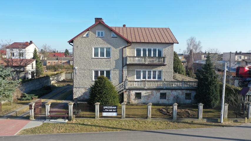 Dom z potencjałem pod działalność i dużą rodzinę, 379 m2 Śniadowo, Szosowa  379m2 Foto 1