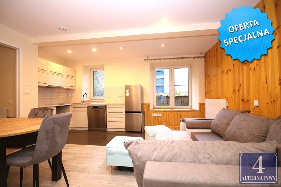 Mieszkanie trzypokojowe na sprzedaż Tarnów, Urszulańska  45m2 Foto 1