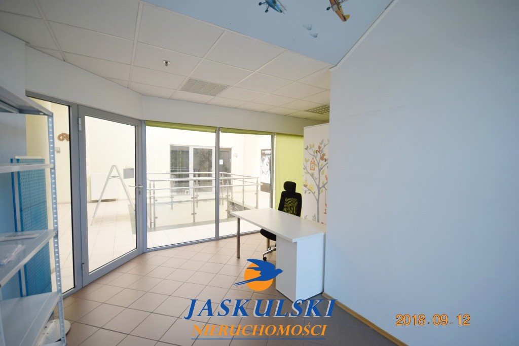 Lokal użytkowy na wynajem Warszawa, Ursus 30m2 Foto 1 Lokal użytkowy na wynajem Warszawa, Ursus 30m2 Foto 1