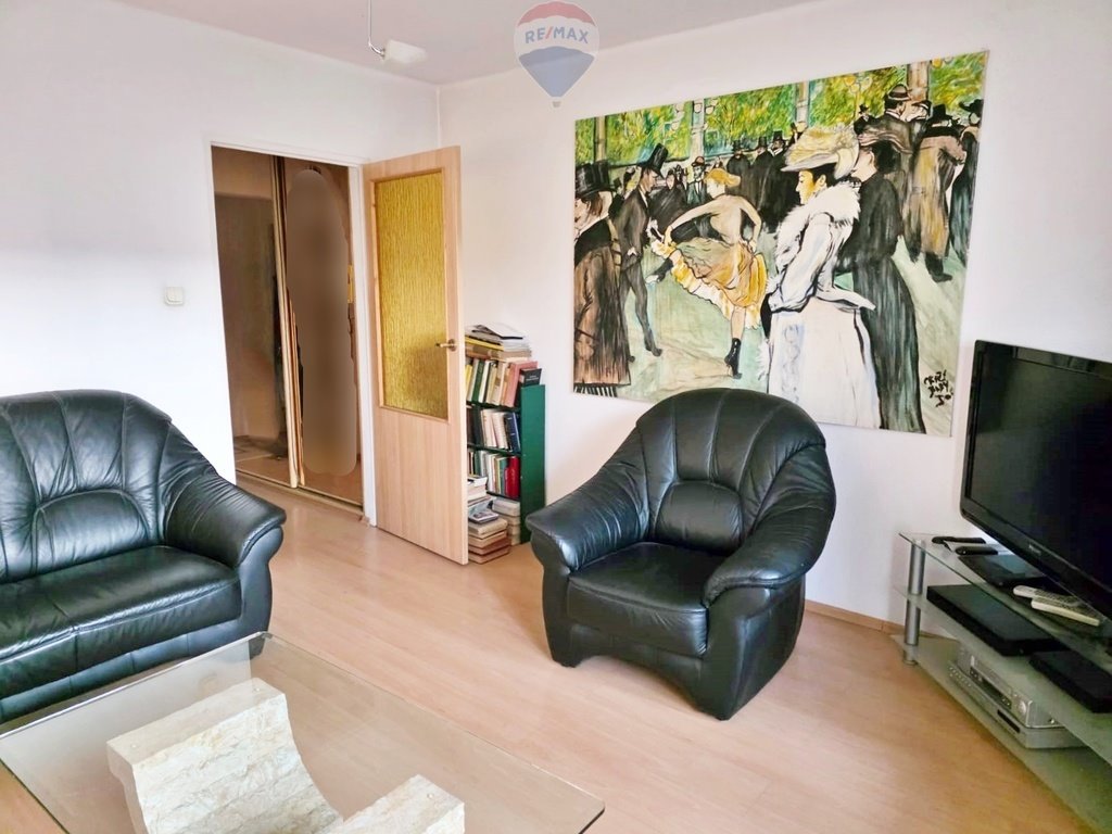 Mieszkanie trzypokojowe na sprzedaż Bielsko-Biała  47m2 Foto 1