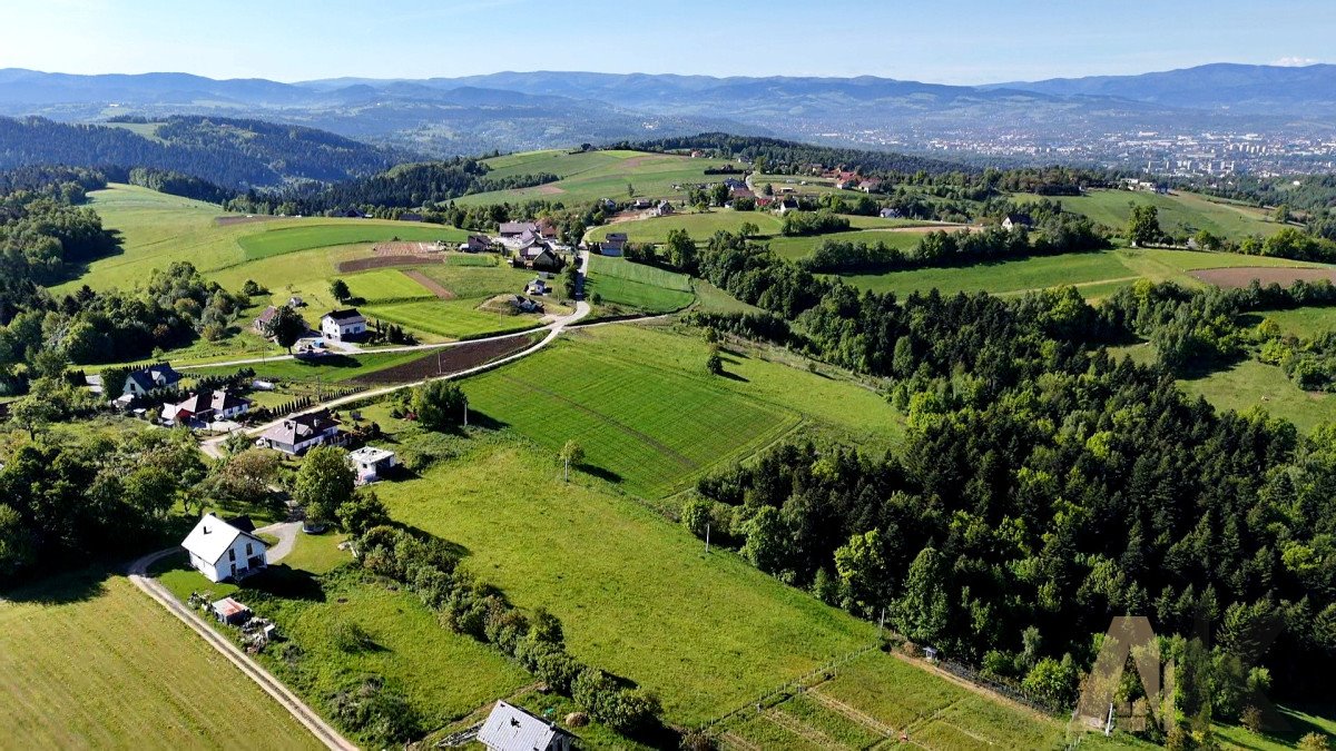 Działka budowlana na sprzedaż Januszowa  2 000m2 Foto 1
