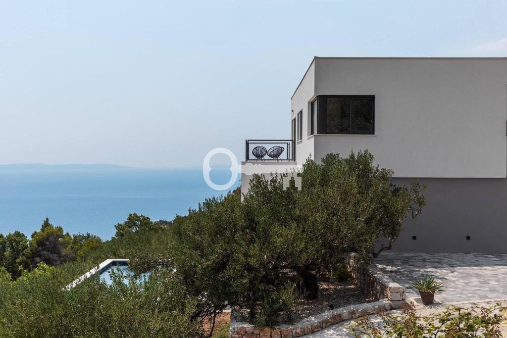 Zapraszam luksusową willę 260 m² z basenem i panoramicznym widokiem na morze Chorwacja, Omiš, Omiš  260m2 Foto 1