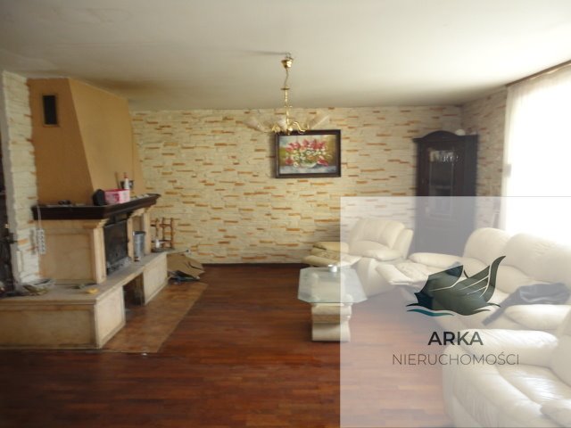 Duży budynek z lokalem i mieszkaniami, dochód, parking Szczecin, Żelechowa  980m2 Foto 1