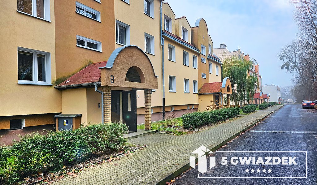 Mieszkanie czteropokojowe  na sprzedaż Szczecinek, Kołobrzeska  79m2 Foto 1