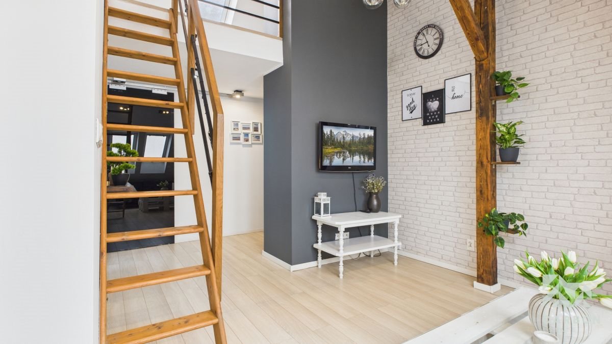 Klimatyczne poddasze z antresolą, Tychy, 66,63 m² Tychy, Bielska  67m2 Foto 1