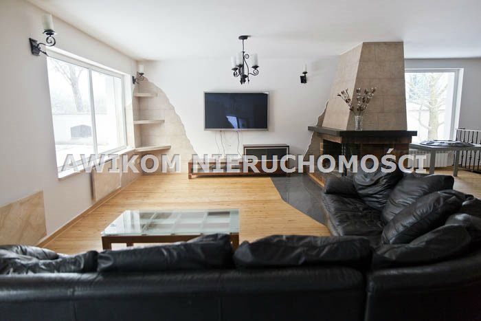 Dom na sprzedaż Janki 550m2 Foto 1 Dom na sprzedaż Janki 550m2 Foto 1