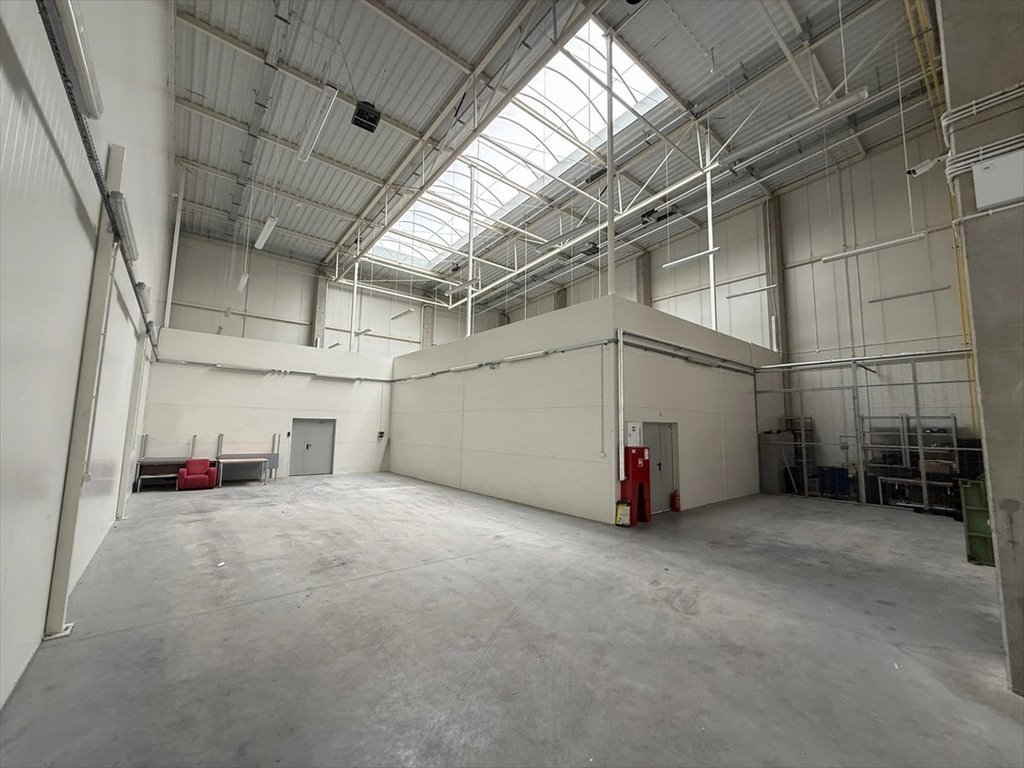 Moduł magazynowo-biurowy 638 m² z klimatyzacją i wysokim sufitem Warszawa, Włochy  638m2 Foto 1