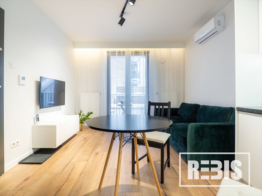 Nowoczesne 28 m² z klimatyzacją - Podgórze Kraków Kraków, Podgórze, Bolesława Limanowskiego  28m2 Foto 1