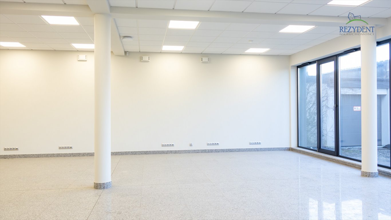 Nowoczesny budynek 297 m2 w centrum Katowic z garażem Katowice, Śródmieście  297m2 Foto 1