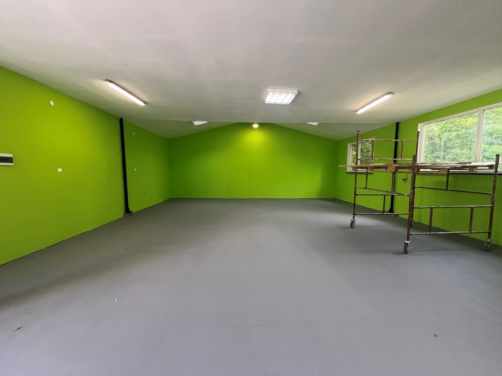 Hala magazynowa 120 m² z nowoczesnym wyposażeniem i placem Zduńska Wola  120m2 Foto 1