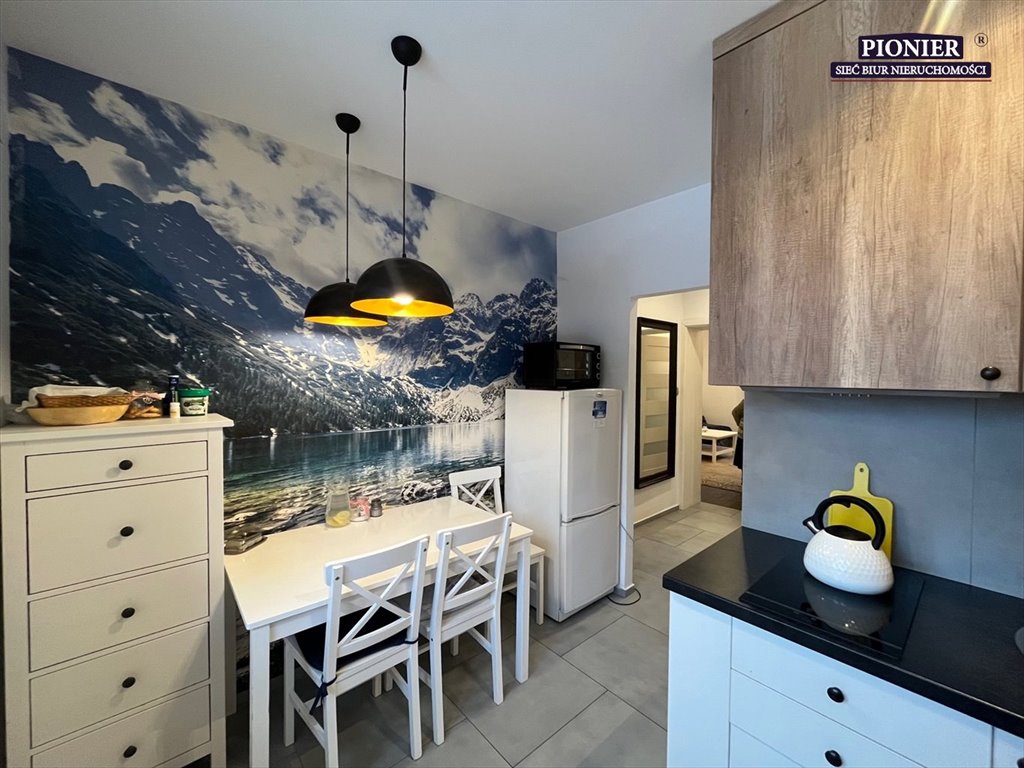 Mieszkanie dwupokojowe na sprzedaż Ustroń  47m2 Foto 1