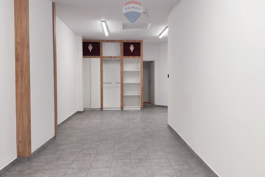 Lokal użytkowy na wynajem Nowy Targ  40m2 Foto 4