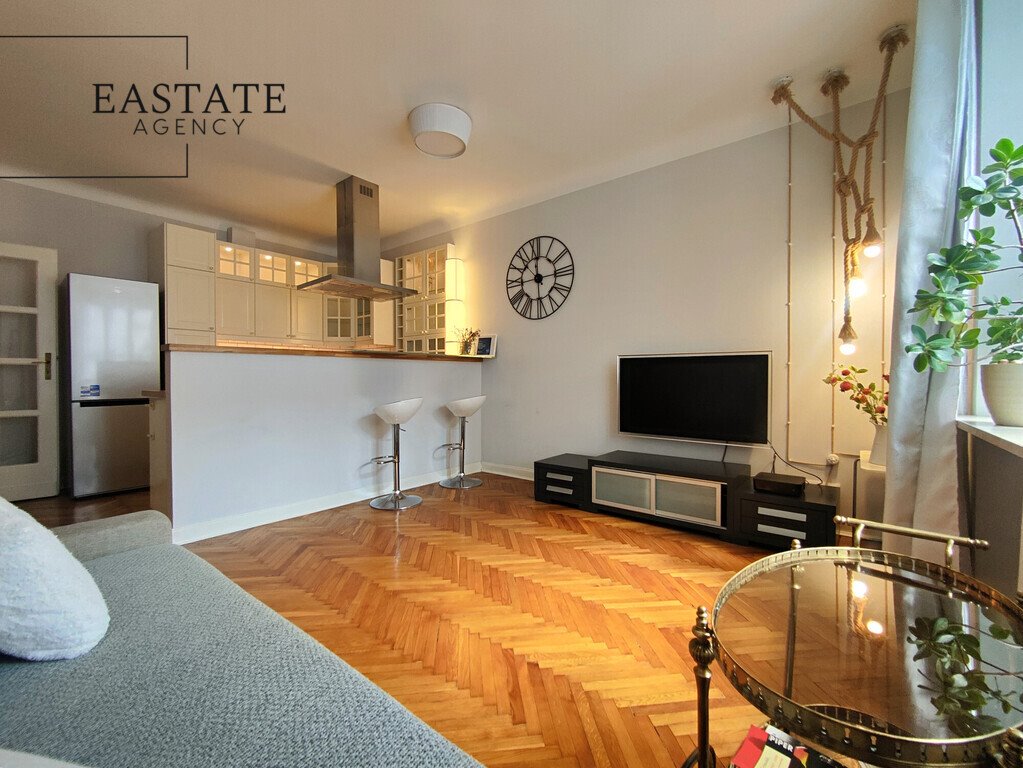 Unikatowe 49m2 w kamienicy, cichy, gotowe do wynajmu zapraszam Warszawa, Śródmieście, Poznańska  49m2 Foto 1