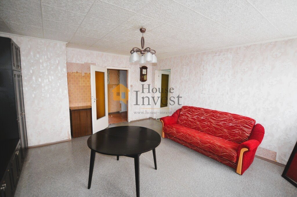 Mieszkanie trzypokojowe na sprzedaż Legnica, Beskidzka  63m2 Foto 1