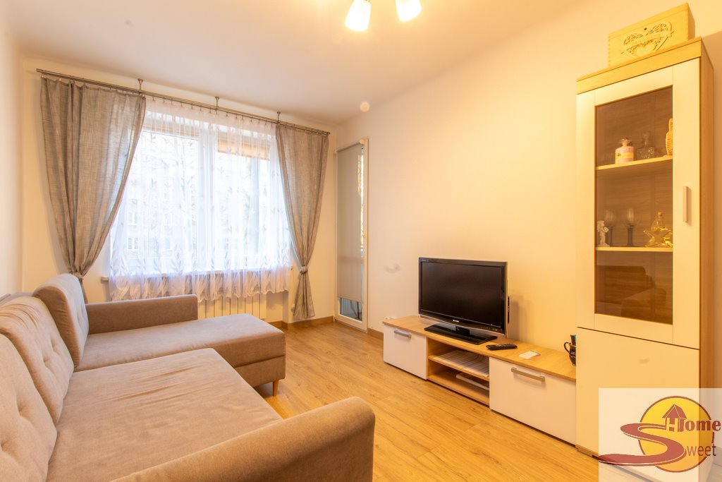 Na sprzedaż przestronne 3-pokojowe mieszkanie z balkonem i piwnicą Radom, Os. Xv-Lecia, Janusza Kusocińskiego  52m2 Foto 1