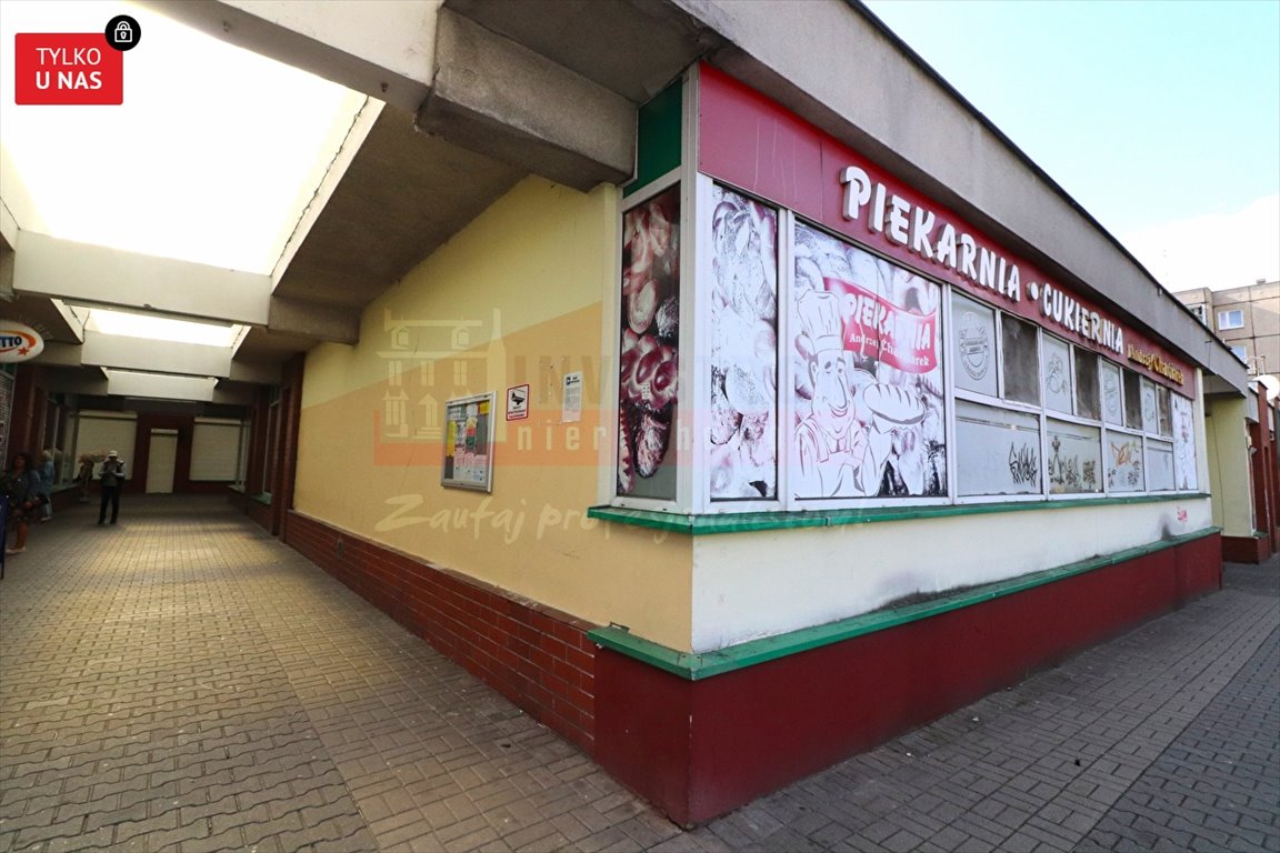 Polecam lokal użytkowy 217 m² z dużymi witrynami w Opolu Opole, Os. Armii Krajowej  217m2 Foto 1