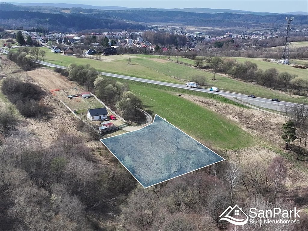 Działka pod zabudowę w Lesku, 27 arów, warunki zabudowy Lesko, Lesko  2 712m2 Foto 1