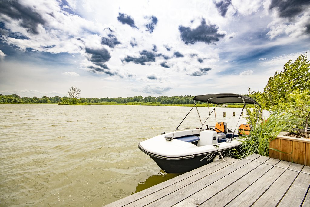 Lokal użytkowy na sprzedaż Korfantów, Parkowa  200 000m2 Foto 1