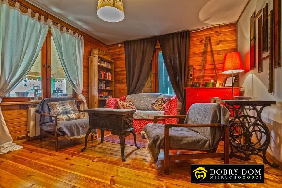 Urokliwy dom 156 m2 z stajnią i stodołą w sercu natury Tuczna  156m2 Foto 1