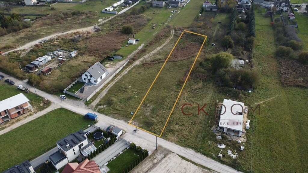 Malownicza działka 2389 m² z ciekem wodnym i dużym potencjałem Kielce, Zagórze  2 389m2 Foto 1