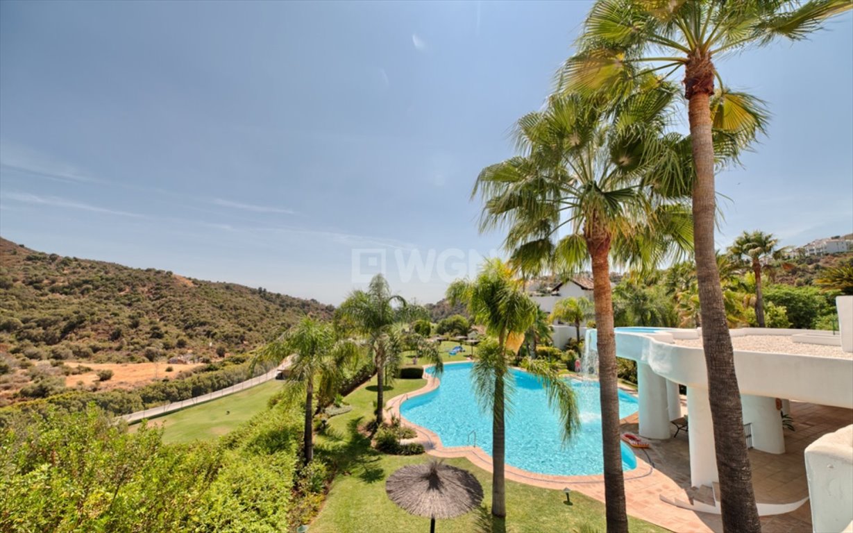 Mieszkanie czteropokojowe  na sprzedaż Hiszpania, Benahavis, Marbella, Lomas de la Quinta  98m2 Foto 3