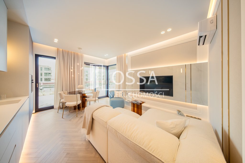 Ekskluzywny apartament z tarasem, ogrodem i możliwością cumowania jachtu Wiślinka, Łąkowa 175  51m2 Foto 1