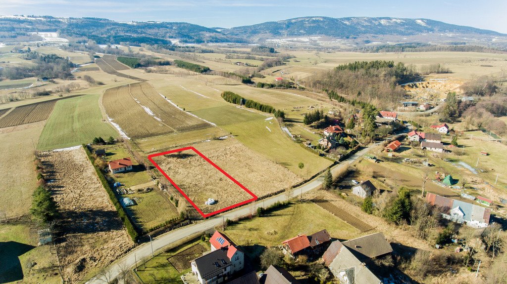 Działka budowlana w malowniczej okolicy z możliwością podziału polecam Długopole Górne  3 300m2 Foto 1