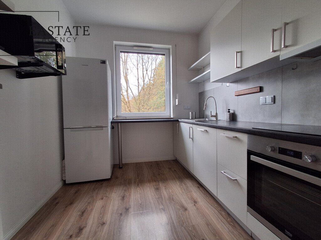 Nowoczesne 3-pokojowe mieszkanie z tarasem i balkonem w Panewnikach Katowice, Panewniki, Bałtycka  61m2 Foto 1