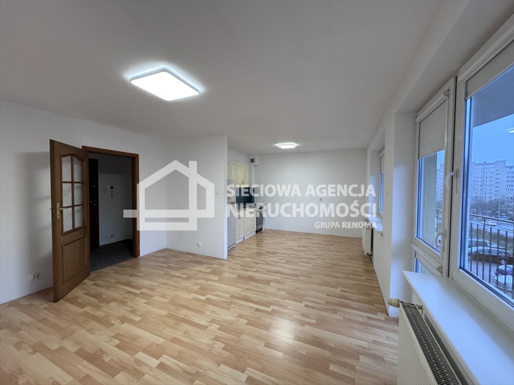 Przytulna kawalerka z balkonem, 38 m2, blisko komunikacji Gdynia, Obłuże, Perłowa  38m2 Foto 1