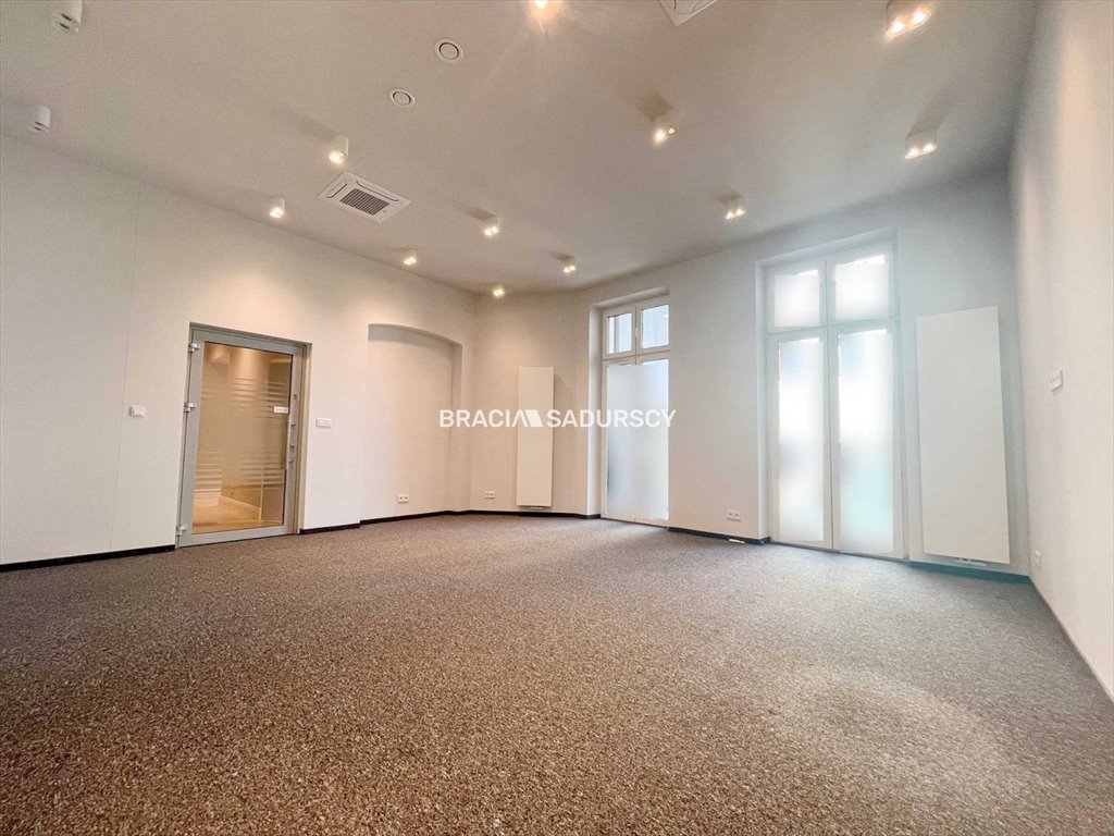 Mieszkanie trzypokojowe na wynajem Kraków, Stare Miasto, Stare Miasto, Karmelicka  57m2 Foto 1