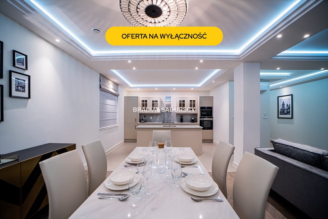 Kamienica w Rynku Żywca po remoncie, 7 pokoi - polecam! Żywiec, Centrum, Rynek  471m2 Foto 1