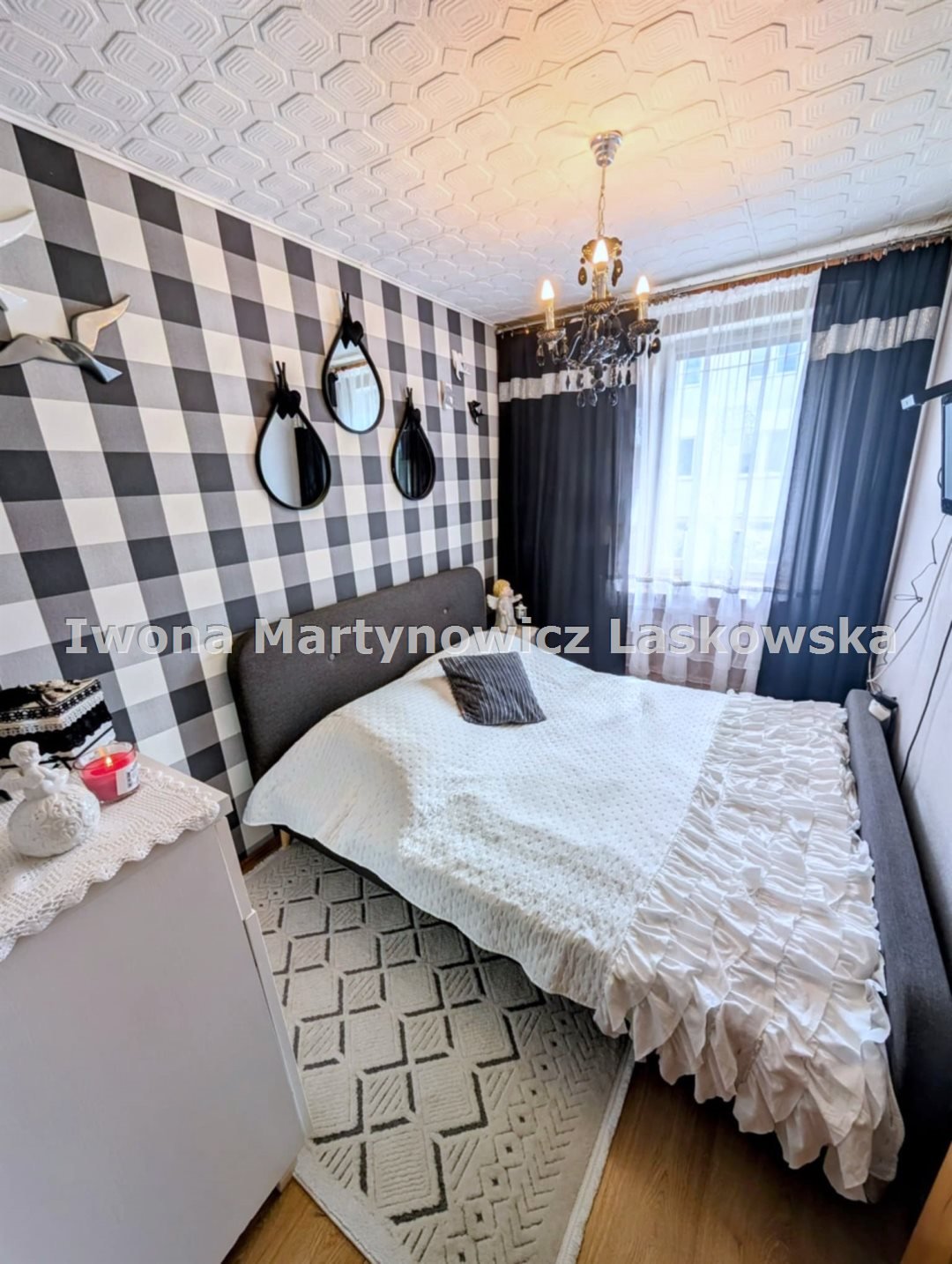 Mieszkanie czteropokojowe  na sprzedaż Rudna  70m2 Foto 1