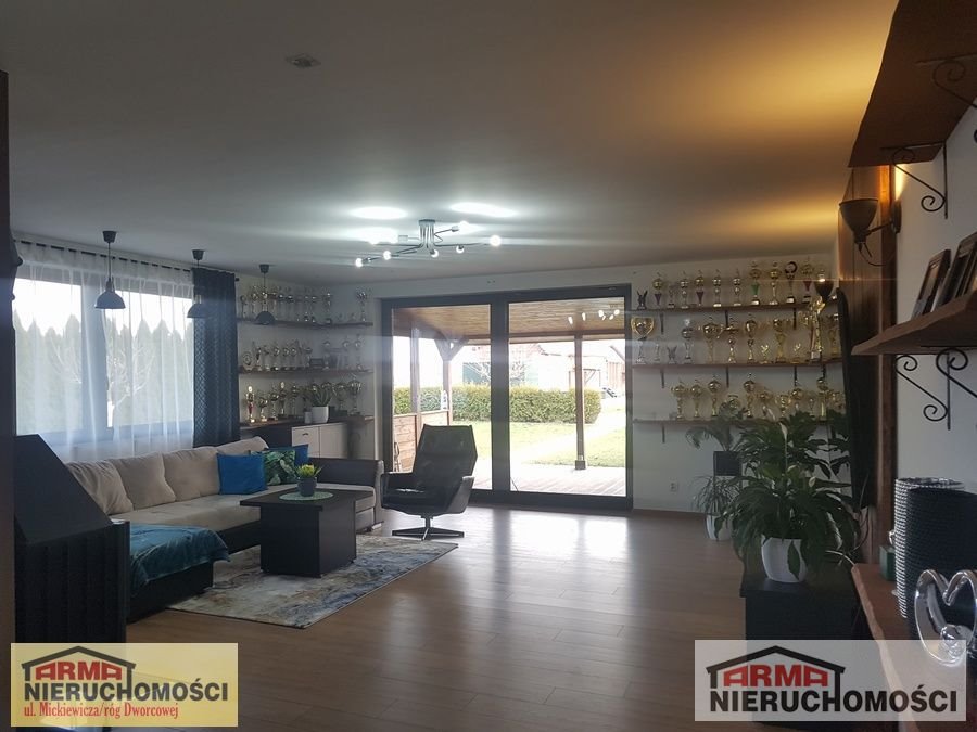 Dom na sprzedaż Stargard, Broniewskiego  220m2 Foto 1