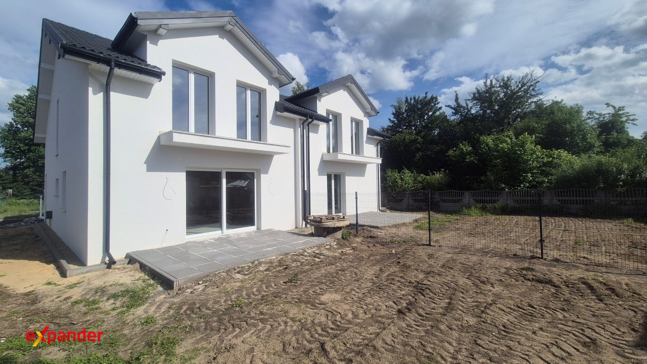 Polecam nowoczesny dom 138 m² w Częstochowie z garażem i dużą działką Częstochowa  139m2 Foto 1