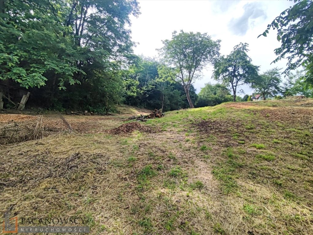 Na sprzedaż działka 32 arów z możliwością zabudowy w Trojanowicach Trojanowice  3 243m2 Foto 1