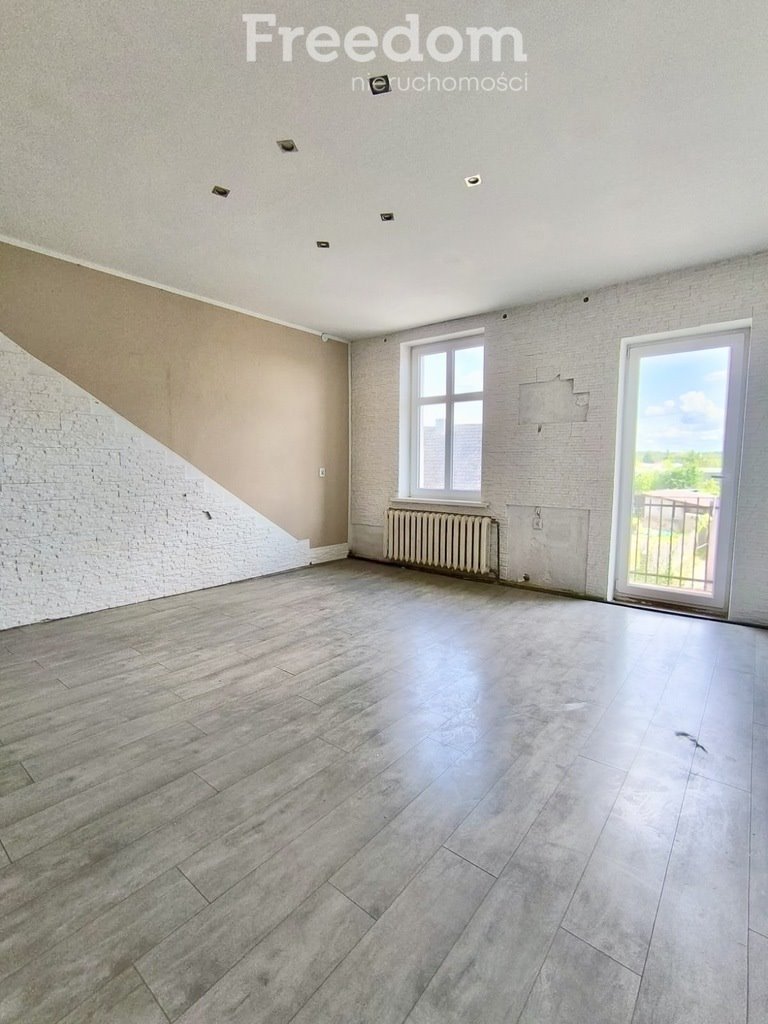 Mieszkanie czteropokojowe  na sprzedaż Okonek, Lipowa  86m2 Foto 1