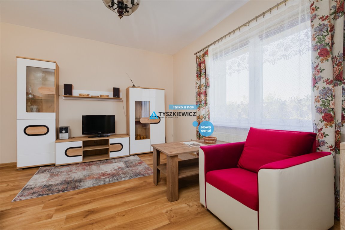 Bezczynszowe mieszkanie z ogrodem i garażem w Poraju Poraj  44m2 Foto 1