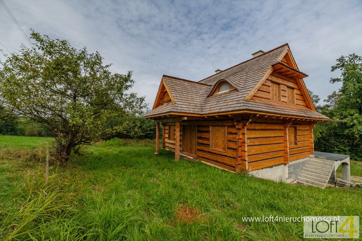 Dom z bali świerkowych na 20-arowej działce – surowy do własnej aranżacji Doły  172m2 Foto 1