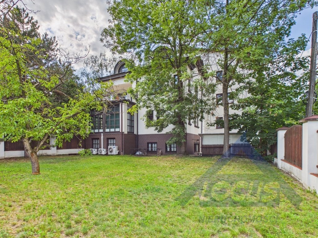 Niezależny budynek biurowy 388 m² - blisko metra Słodowiec Warszawa, Bielany, al. Słowiańska  388m2 Foto 1