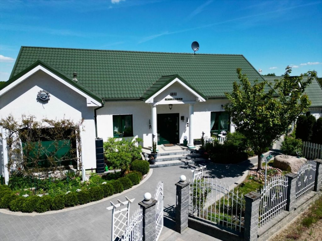 Na sprzedaż komfortowy dom 146 m² w spokojnej okolicy Małszyce, 133  146m2 Foto 1