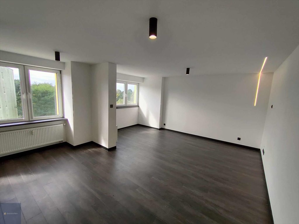 Nowoczesna kawalerka po remoncie, blisko A4 i centrum Zabrze, Grzybowska  33m2 Foto 1