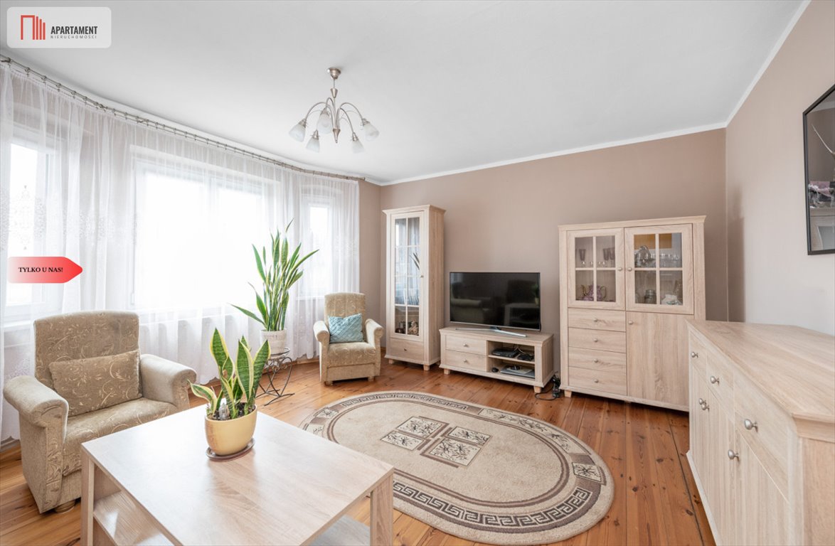 Sprzedam przestronny dom 6 pokoi z ogrodem w Jodłowicach Jodłowice  200m2 Foto 1