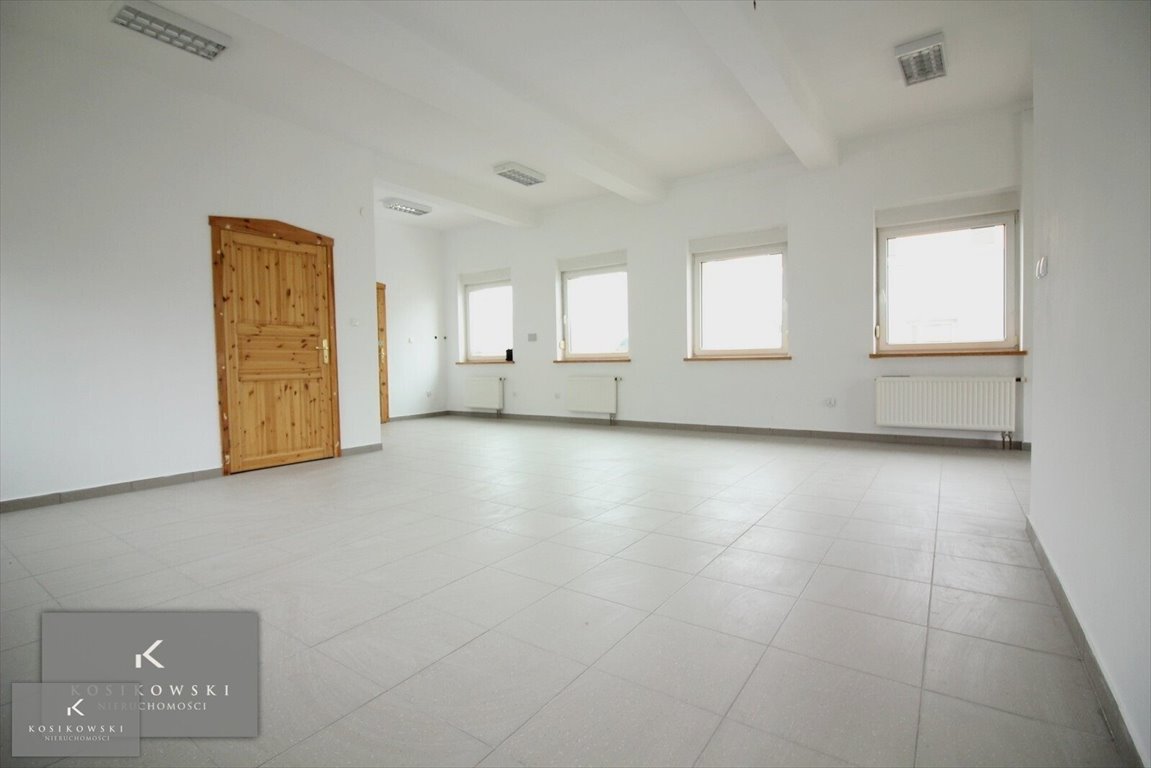 Sprzedam lokal użytkowy 140 m² z dużym potencjałem inwestycyjnym Namysłów, B. Chrobrego  140m2 Foto 1