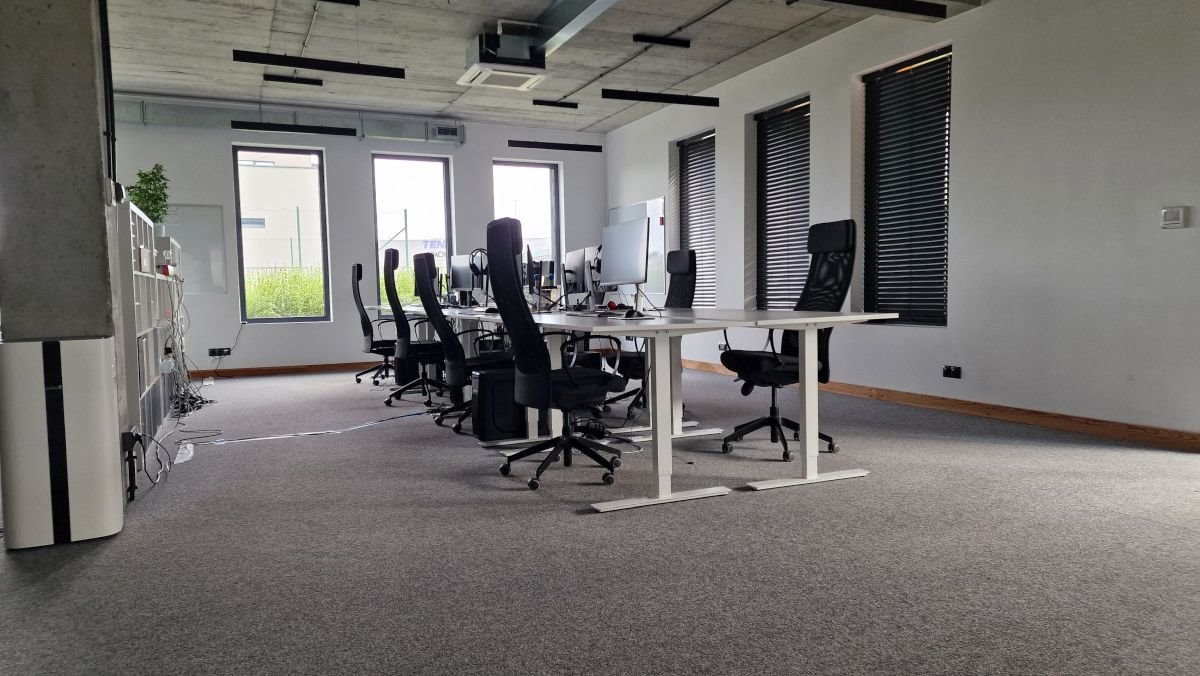 Wynajem lokalu 351 m2 z open space i wirtualnym biurem Gliwice, Bojków, Bojkowska 41N  351m2 Foto 1