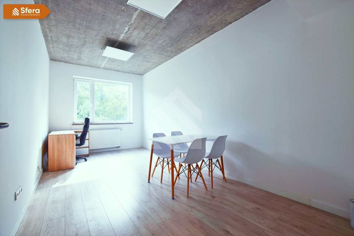 Nowoczesny lokal biurowy 17 m2 z klimatyzacją i strefą kuchenną Bydgoszcz, Łęgnowo  17m2 Foto 1