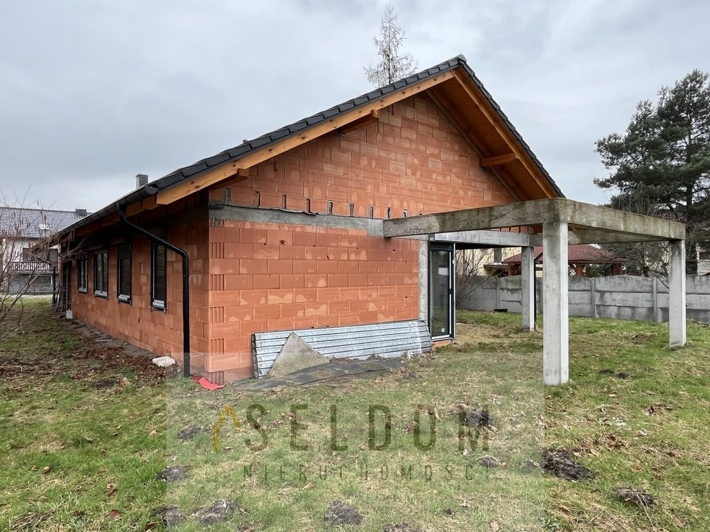 Dom na sprzedaż Miedziana  165m2 Foto 1